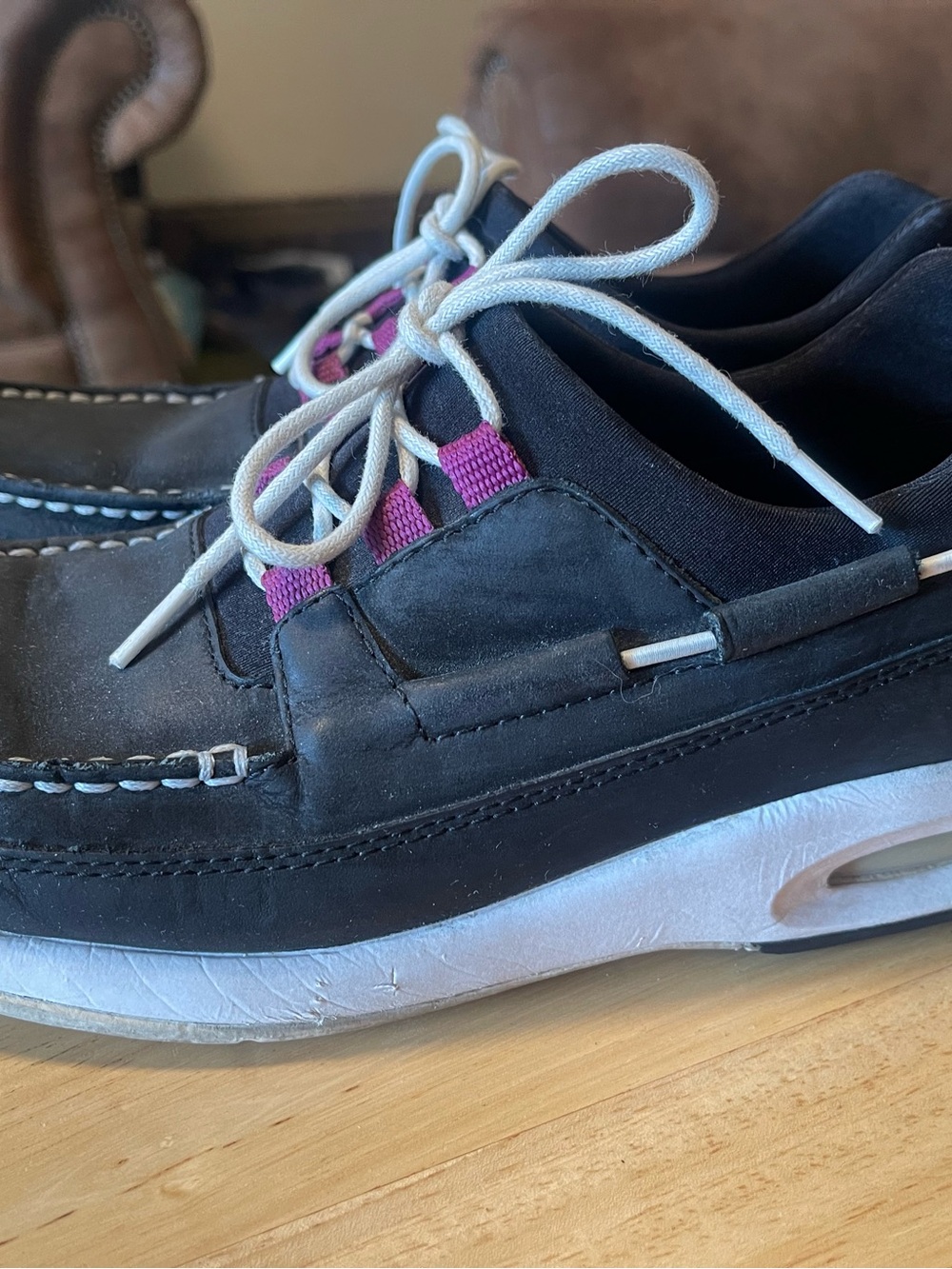 Cole Haan NikeAir Womens Boat Shoe Black Leather Lace Up Comfort 7B D12165